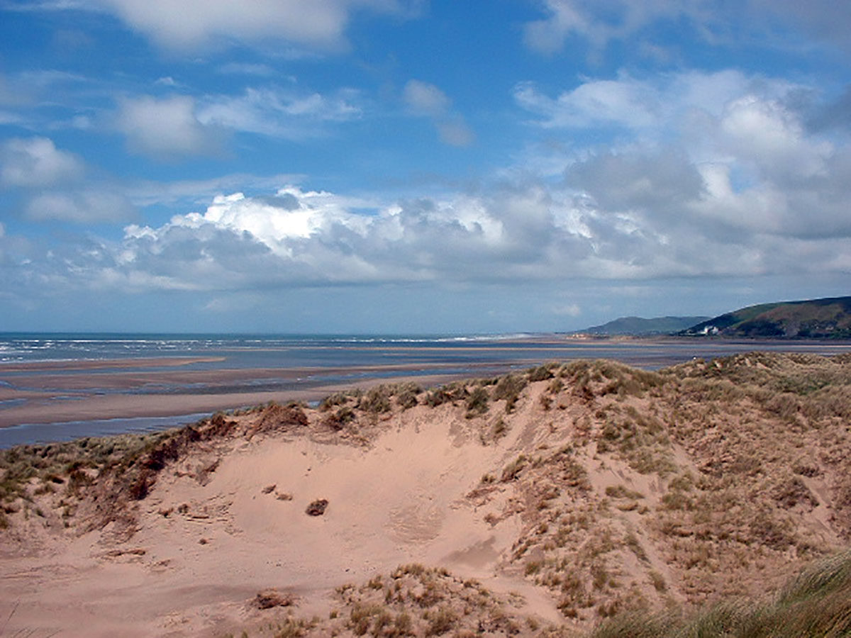 Twyni Tywod Ynyslas - Darganfyddwch archeoleg, hynafiaethau a hanes Ceredigion